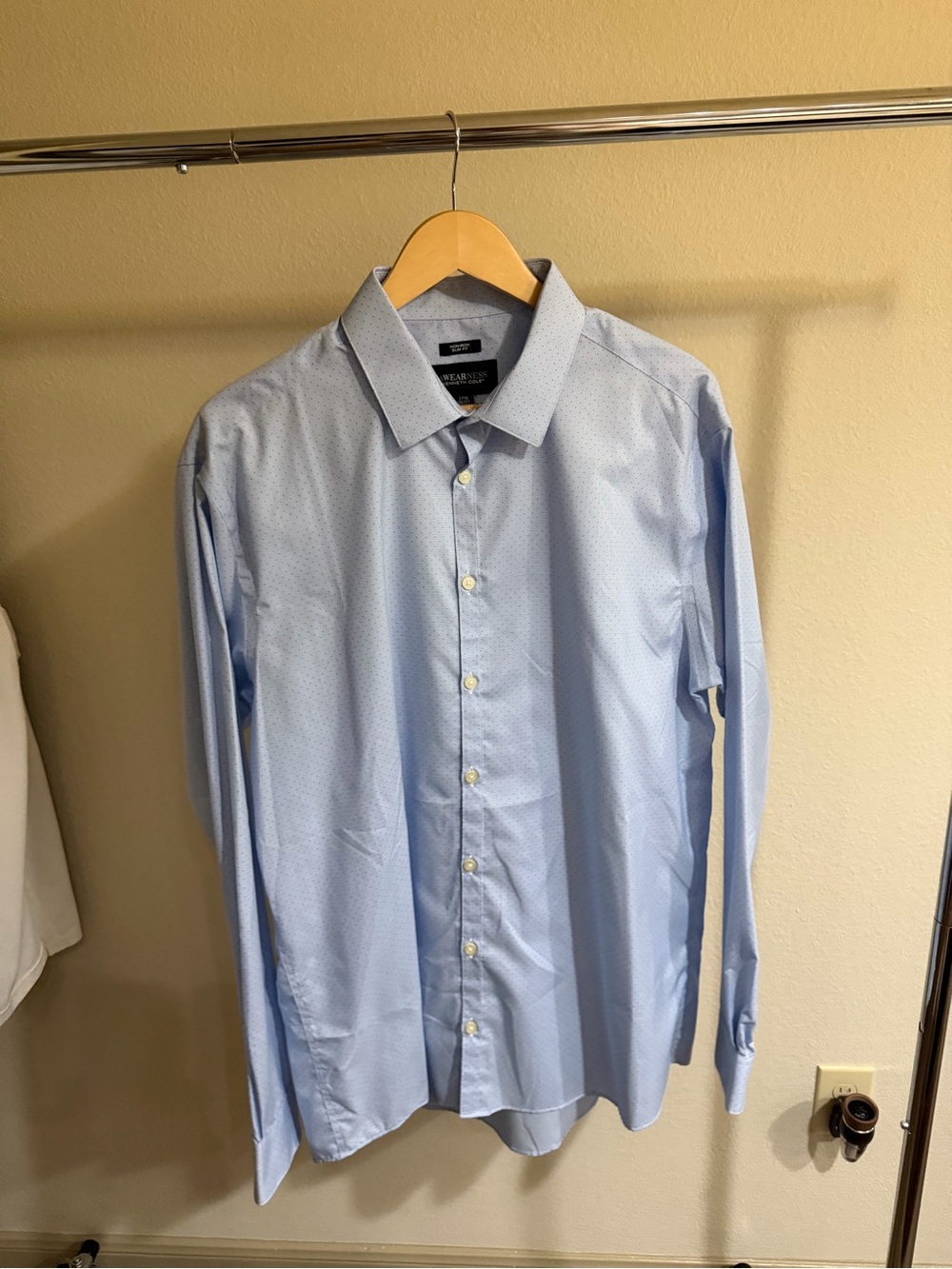 Awearness Kenneth Cole Men’s Light Blue Slim Fit Dot Dress Shirt